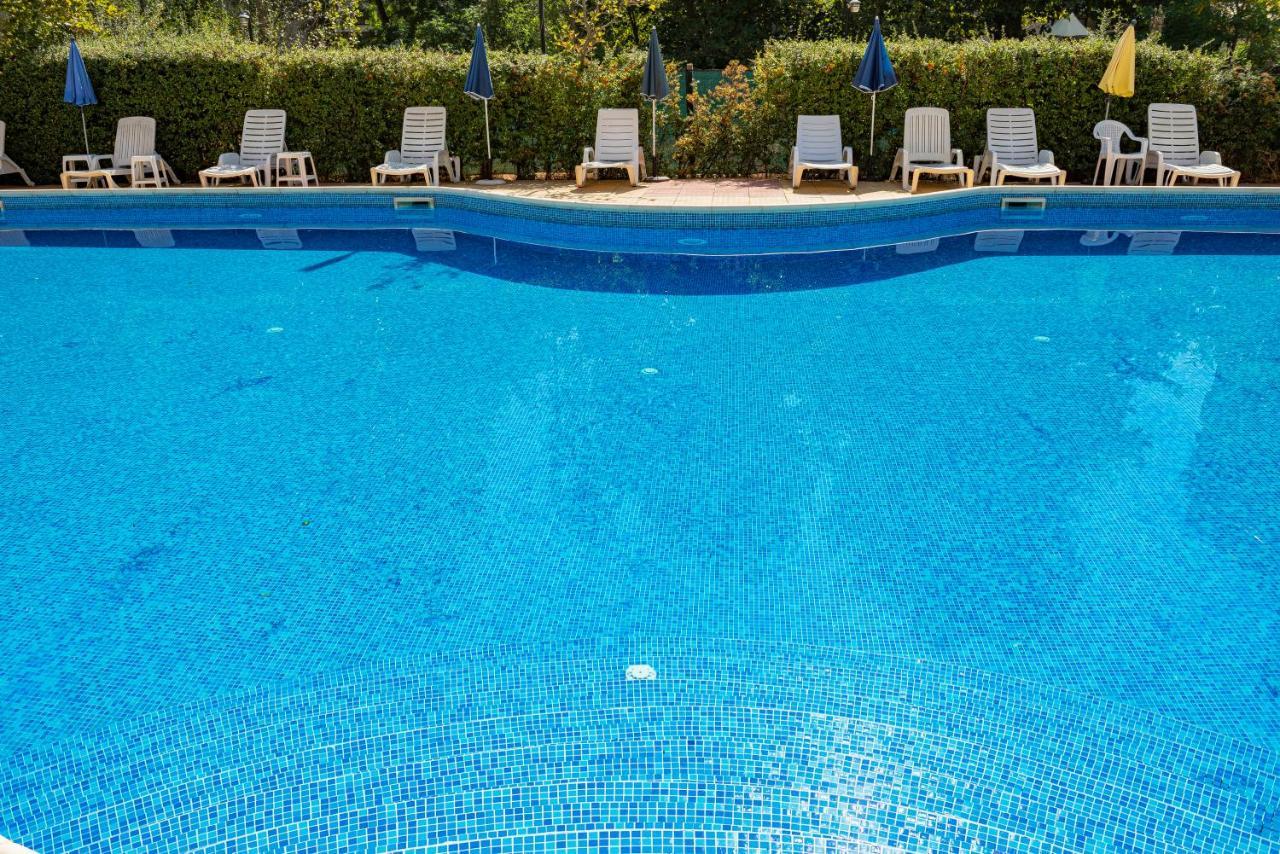 Menada Diamond Bay Apartments Sunny Beach Ngoại thất bức ảnh