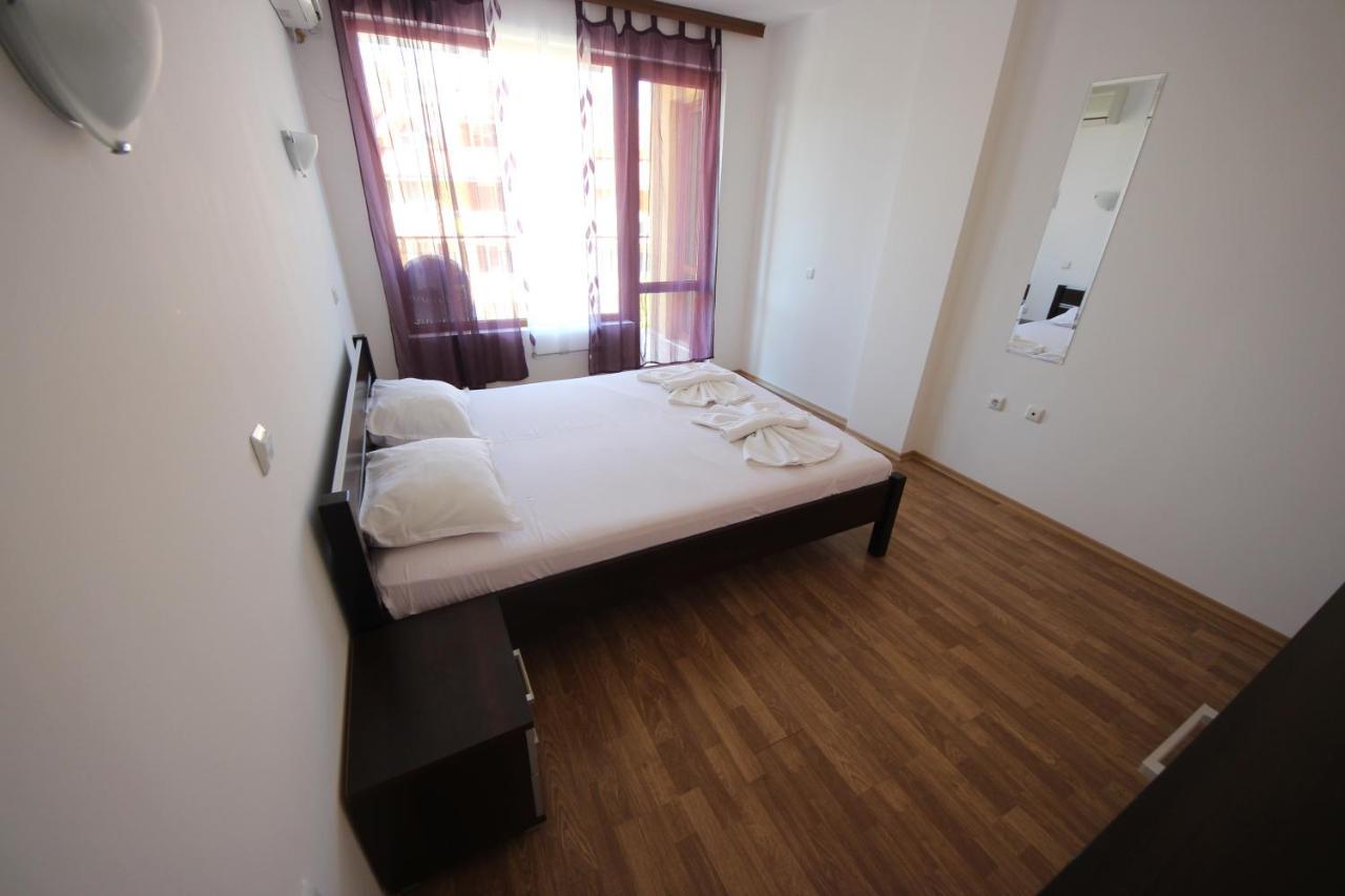 Menada Diamond Bay Apartments Sunny Beach Ngoại thất bức ảnh
