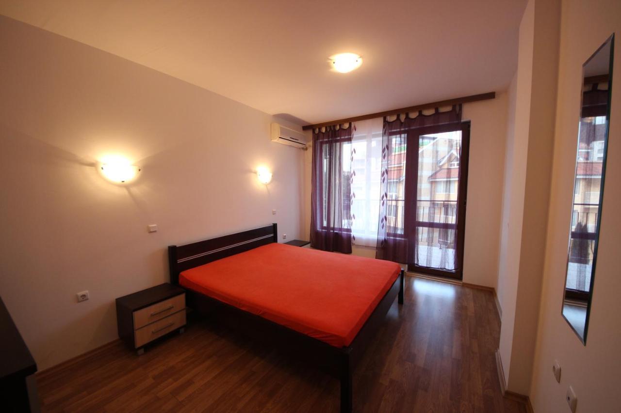 Menada Diamond Bay Apartments Sunny Beach Ngoại thất bức ảnh