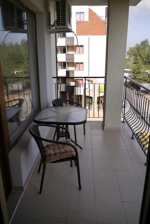 Menada Diamond Bay Apartments Sunny Beach Ngoại thất bức ảnh