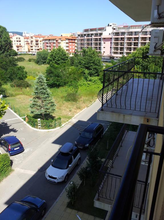 Menada Diamond Bay Apartments Sunny Beach Ngoại thất bức ảnh
